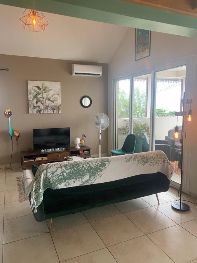 Le Reve Tropical 974 Apartment Trois Bassins Exterior photo